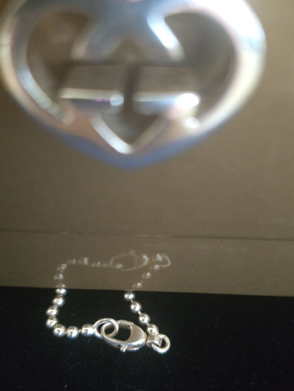 Gucci Silver Interlocking G Pendant Necklace - Picture 4 of 7